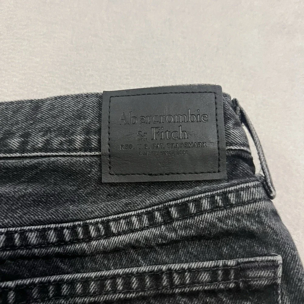 Abercrombie & Fitch Jeans Men's Size 31x32 (Fits 32x29) Black Denim 90s Loose